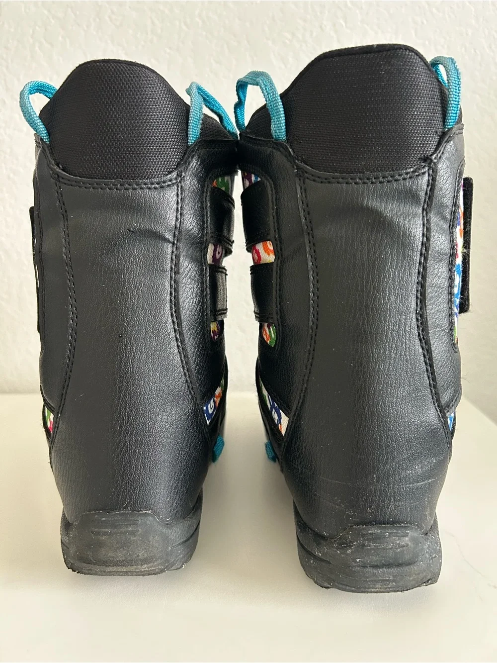 Burton Mini Grom Snowboard Boots Black w Multicolor Accents Kids Size 2